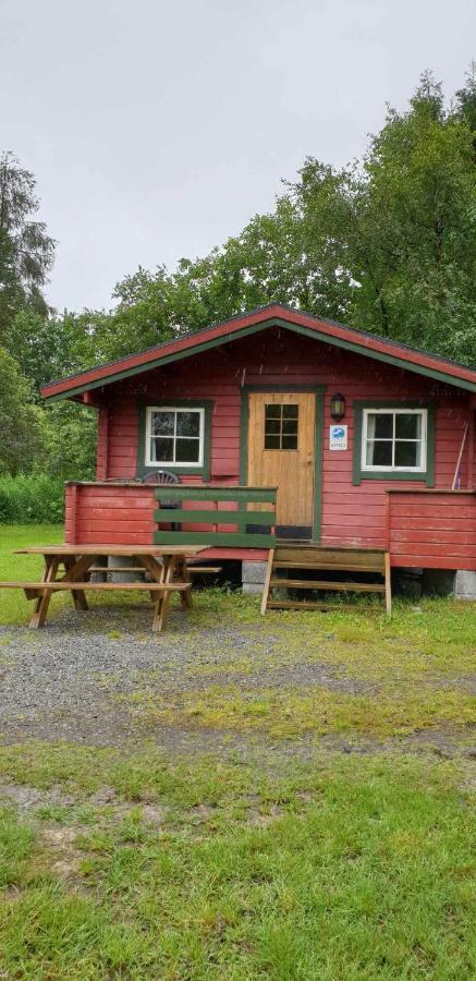 Romsdalseggen Camping Isfjorden Bagian luar foto